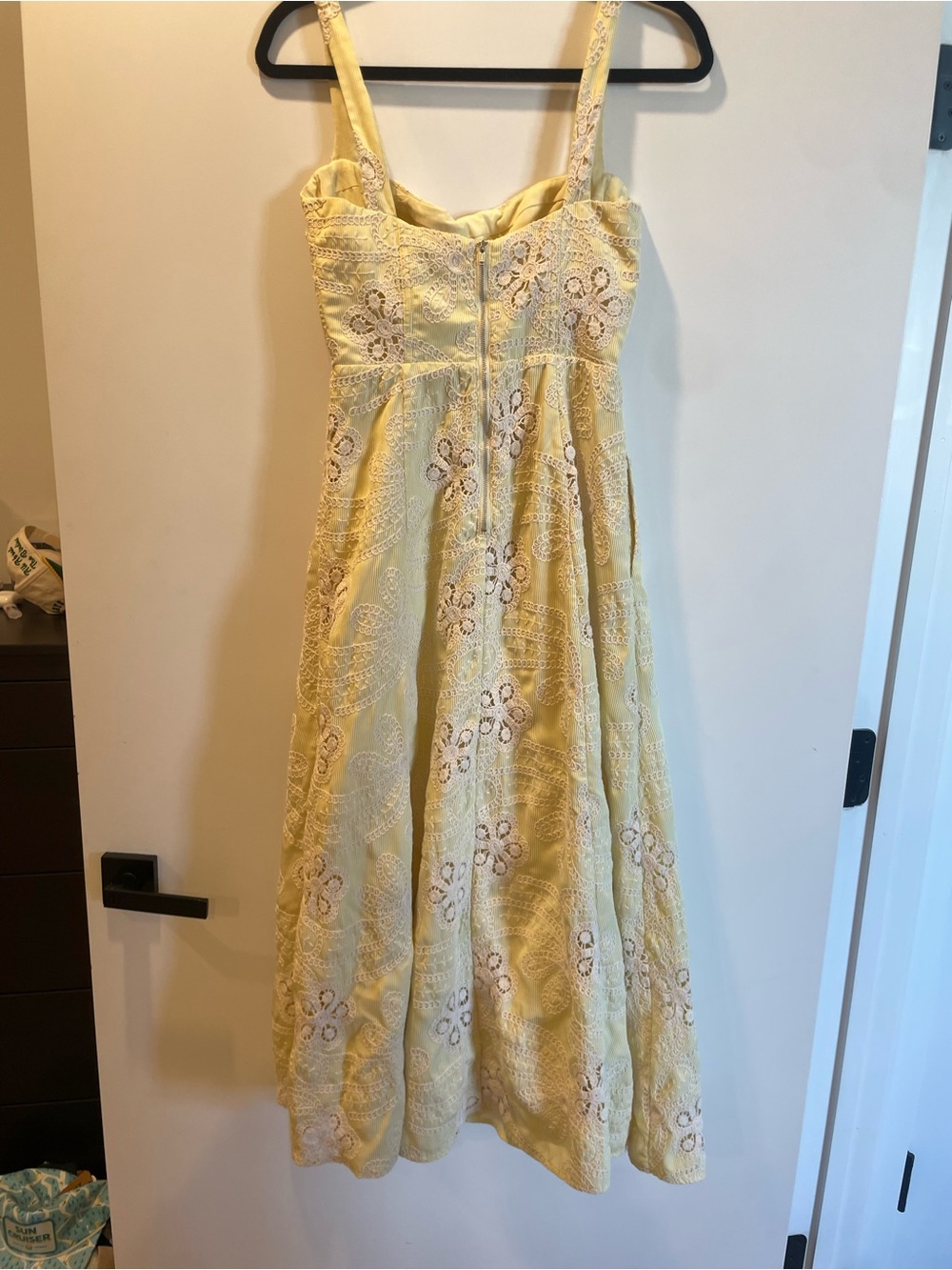 Bardot Soft Yellow Eyelet Midi Dress - Picture 11 of 12